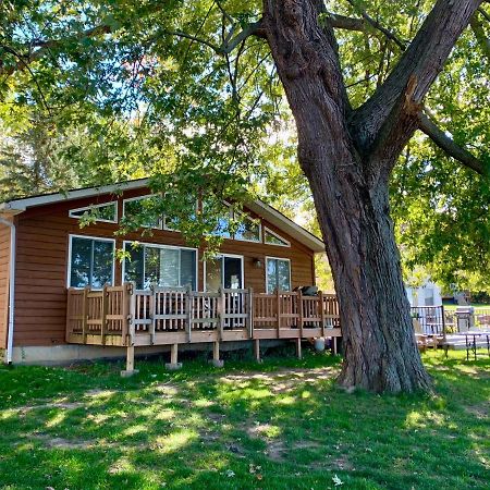 Merland Park Cottages And Motel Picton Eksteriør billede