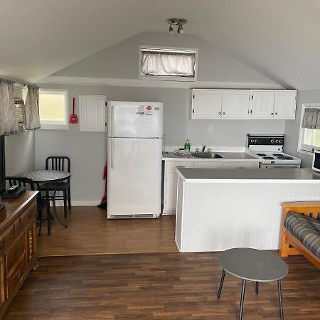 Merland Park Cottages And Motel Picton Eksteriør billede