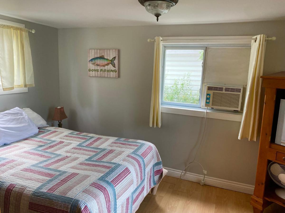 Merland Park Cottages And Motel Picton Eksteriør billede