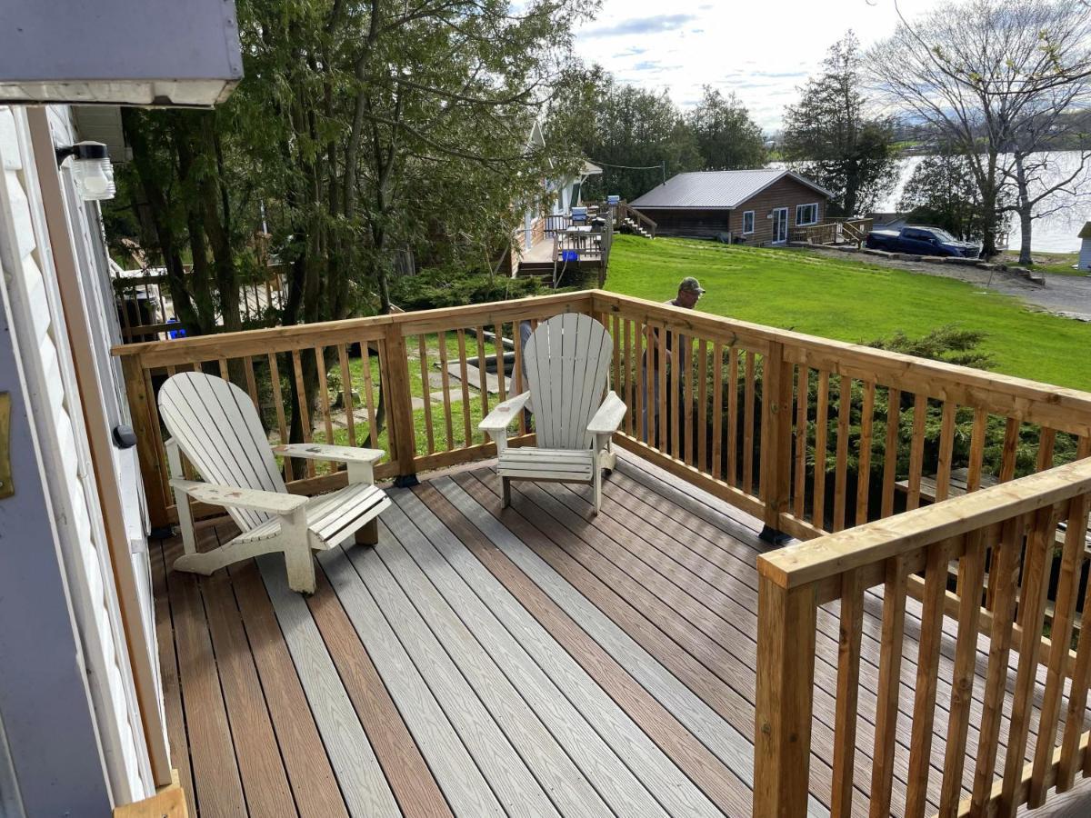 Merland Park Cottages And Motel Picton Eksteriør billede