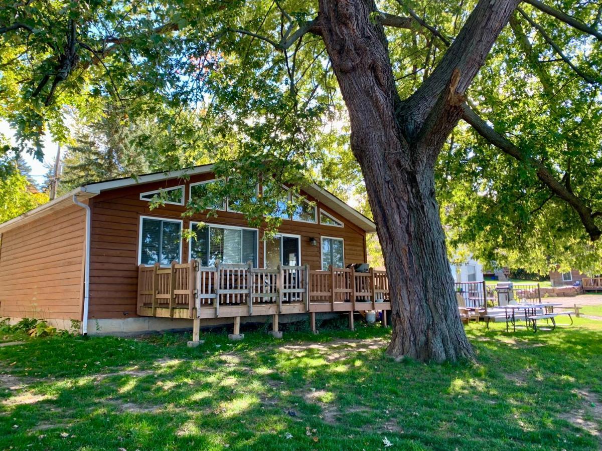 Merland Park Cottages And Motel Picton Eksteriør billede