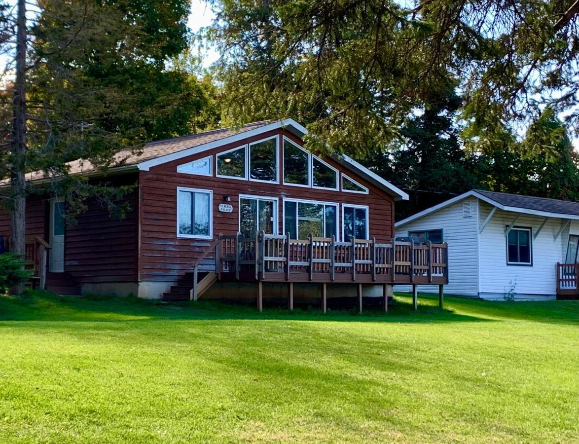 Merland Park Cottages And Motel Picton Eksteriør billede